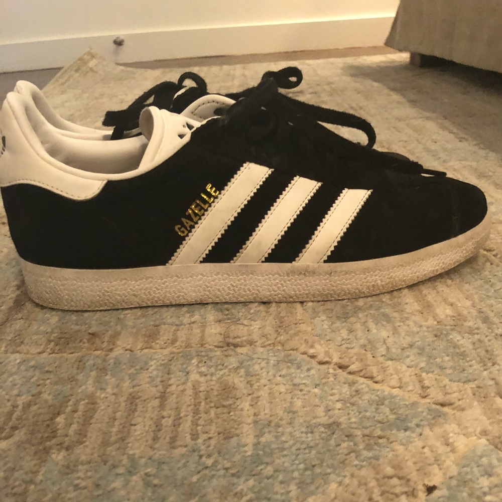 Black Adida Gazelles